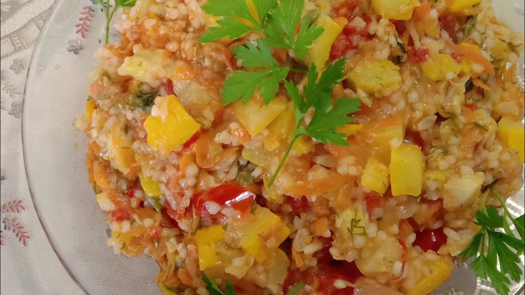 Рис с овощами это самые простые рецепты вкусной еды на каждый дени.