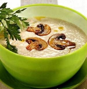 грибной крем-суп это вкусная недорогая еда из грибов