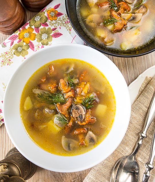 картофельный суп с лисичками это вкусная недорогая еда из грибов